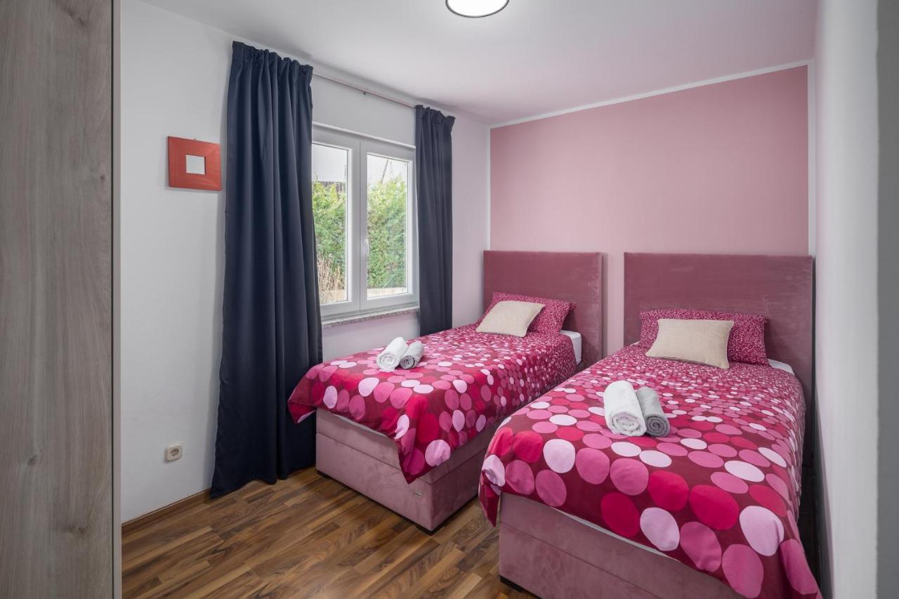 Apartmani Marinac Poreč Eksteriør billede